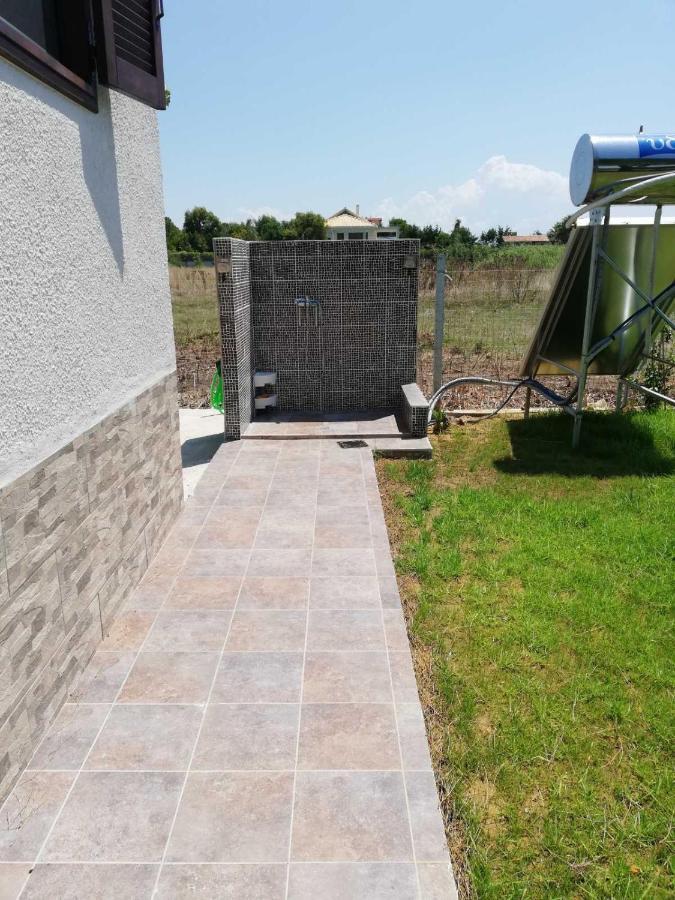 Aster Beach House Nea Thesi Екстериор снимка