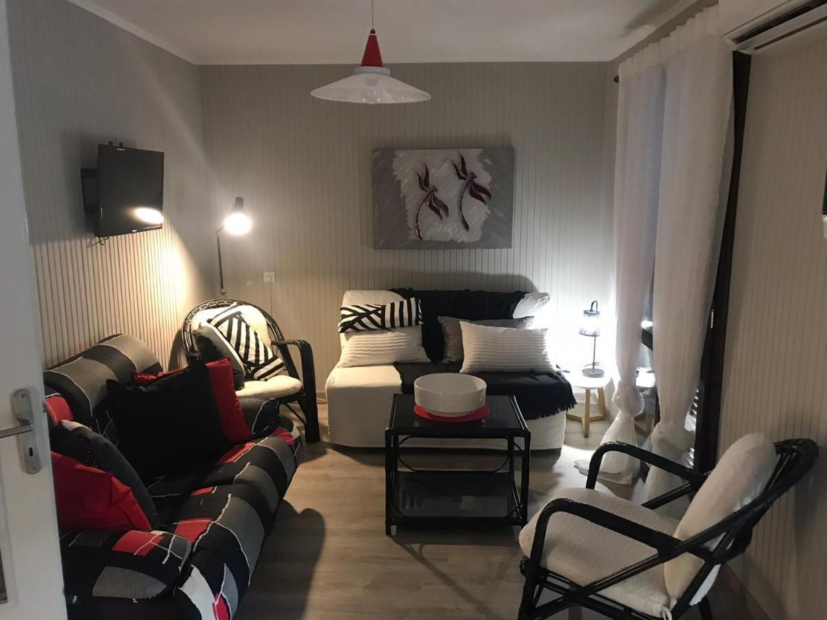 Aster Beach House Nea Thesi Екстериор снимка