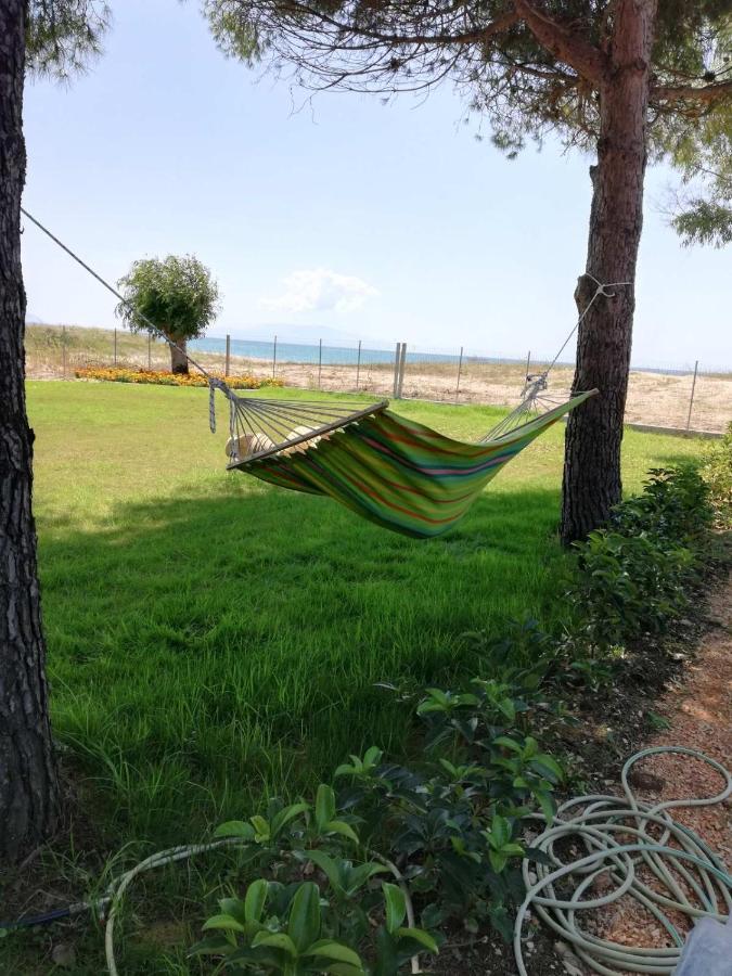 Aster Beach House Nea Thesi Екстериор снимка